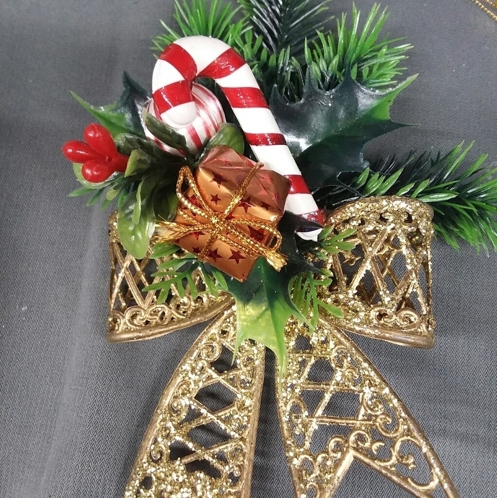 Holiday Decor Bundle - Picture 3 of 6